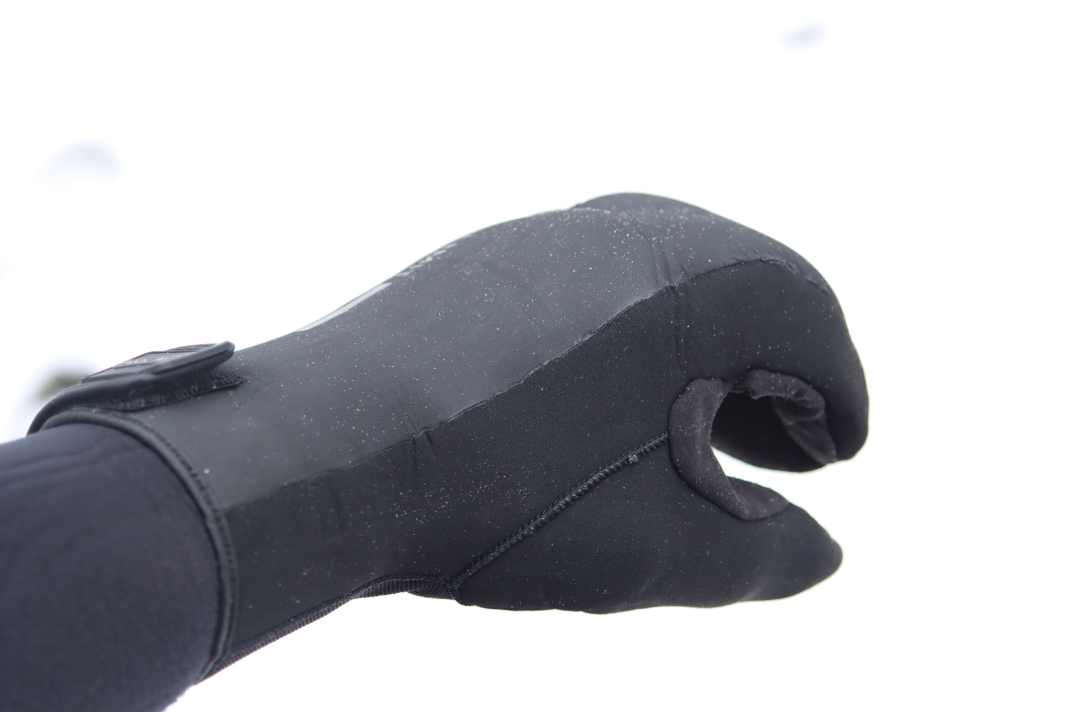 Test of ProLimit Mittens Open Palm Xtreme surf gloves