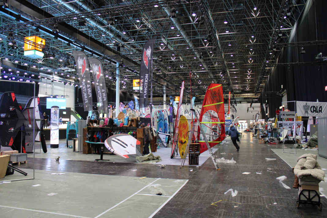 Sneak preview from the new surf hall at boot Düsseldorf.