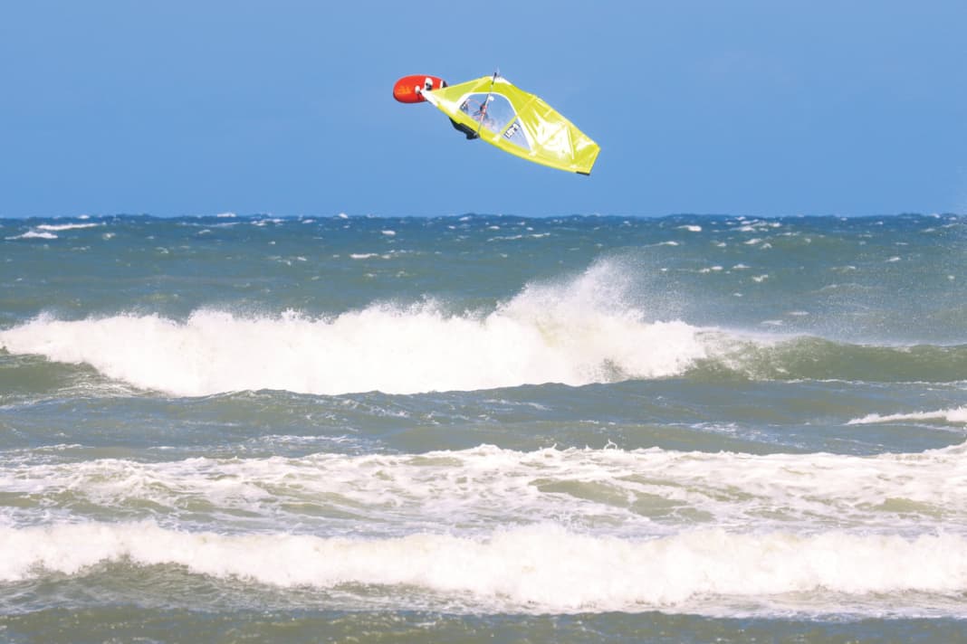 Den Windflüchter T-Wave haben wir an zwei Tagen in Hansthom ausprobiert.