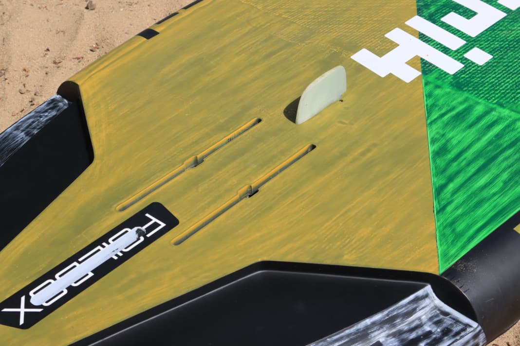 Patrik replaces the recessed grip with a stub fin that can be mounted in front of the double rail and should offer less water resistance