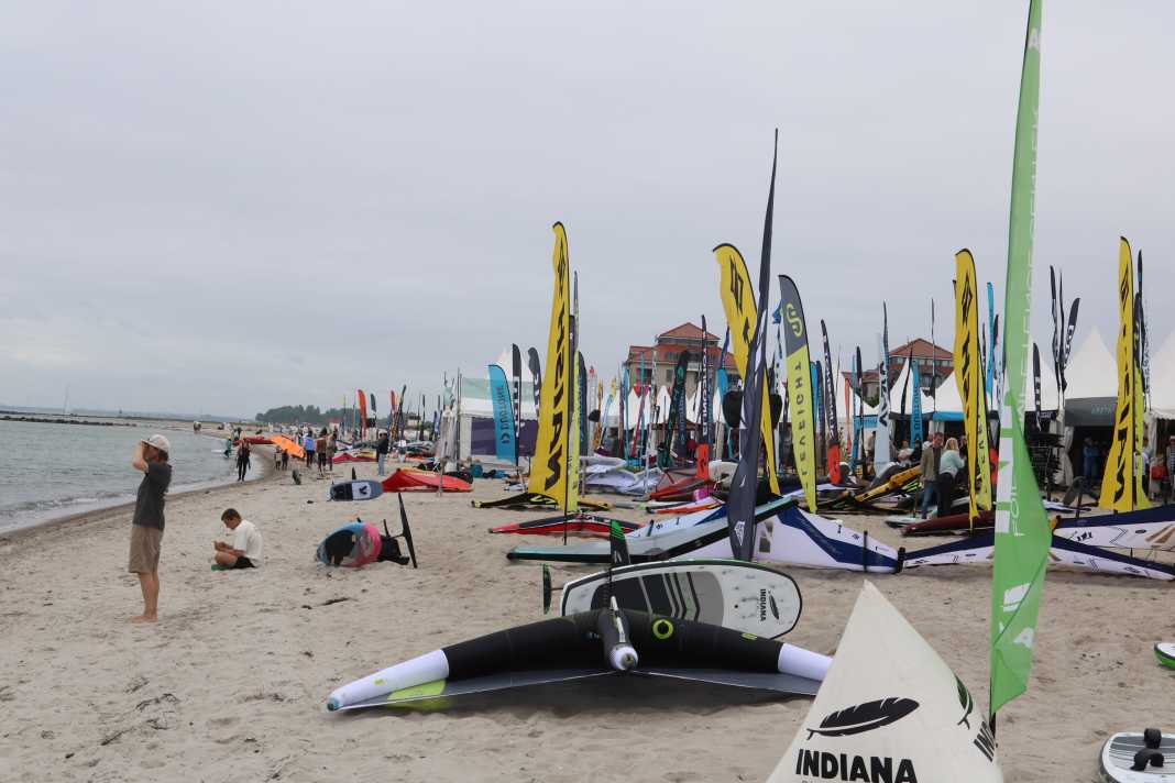 The Foil Festival continues on the south beach on Fehmarn until Whit Monday