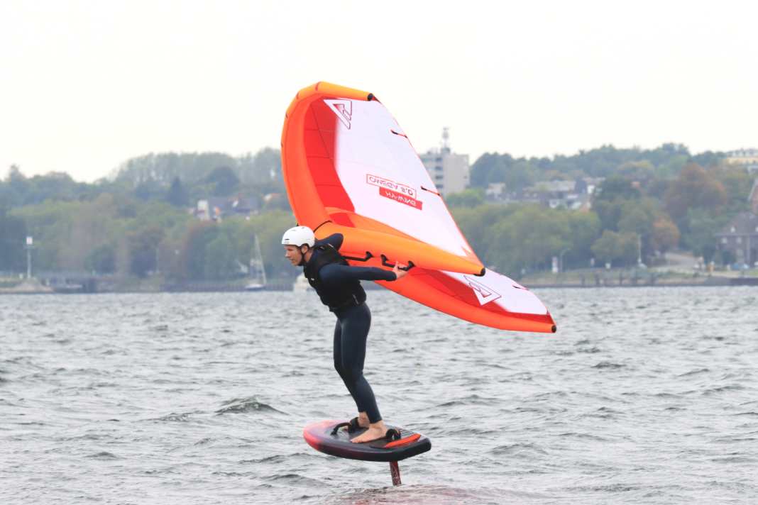 Den GunSails Hy-Wing Omega gibt's in fünf Größen