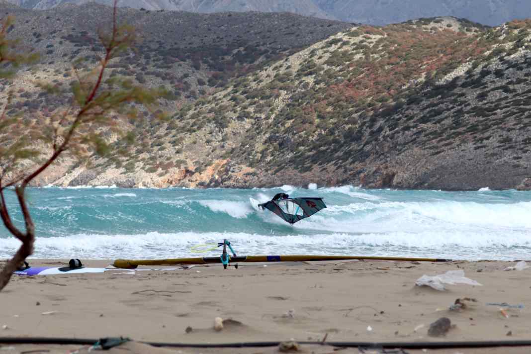 Chris & Christos enjoyed solid waves in Pachia Ammos