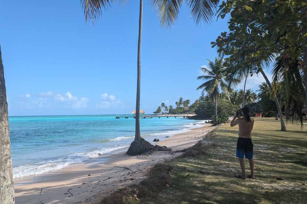 Yep, so sieht es hier wirklich aus! Drei Wochen lang dürfen die surf-Tester auf Tobago karbibische Temperaturen und warmen Passat genießen