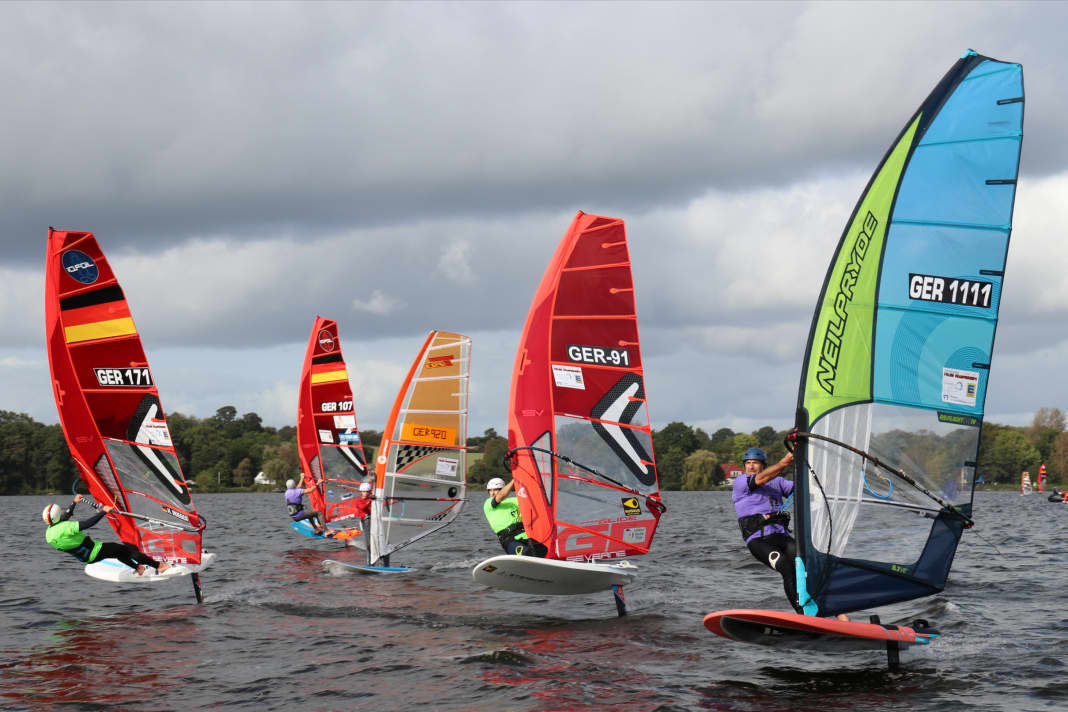 Four days of regattas in Fpiling and Techno 293 on the Wittensee near Kiel...