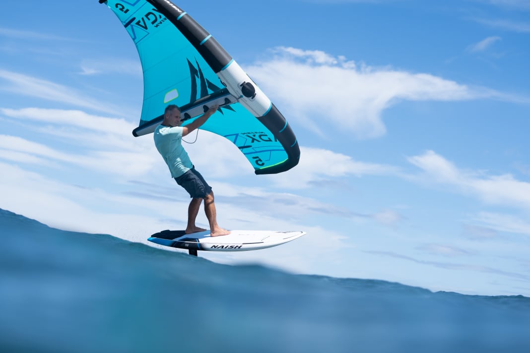 Novelty Naish Hover Ascend Wingfoilboards with new shapes SURF