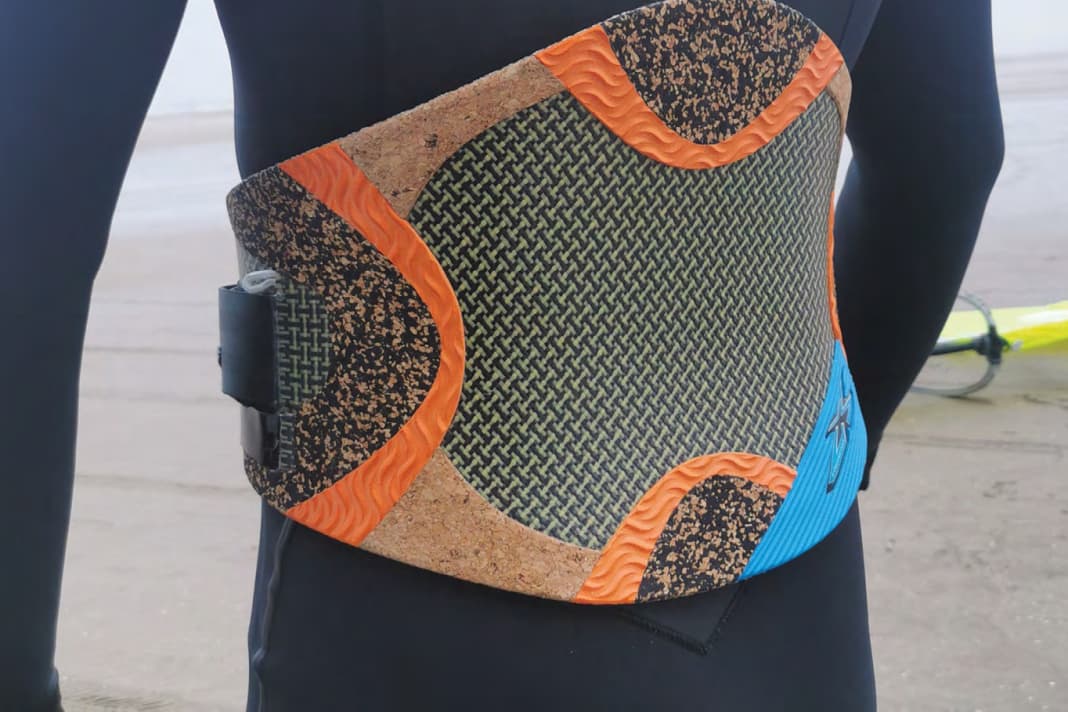 The hard shell distributes the pressure surprisingly comfortably.