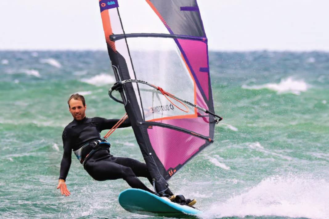 Whether basic freestyle, mini surf or flat water - the Duke is designed to cover all areas of use.