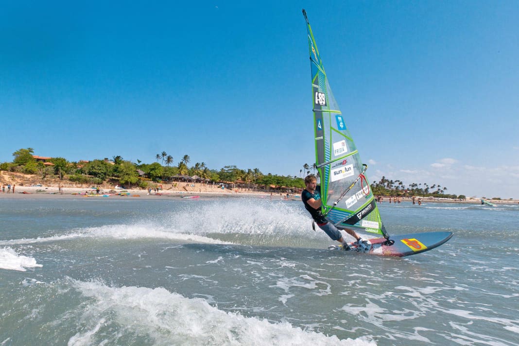 Warm, windy and fantastically beautiful: many spots in the core trade wind area are a paradise for windsurfers