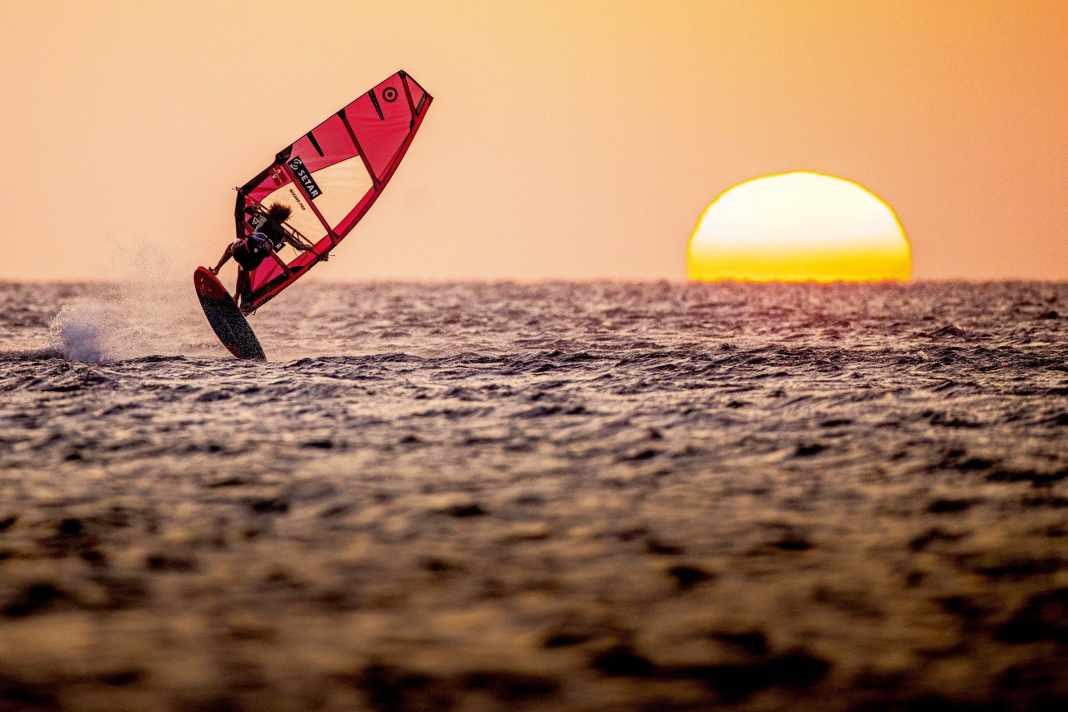 Sarah-Quita Offringa loops into the rising sun - a gift for any photographer.