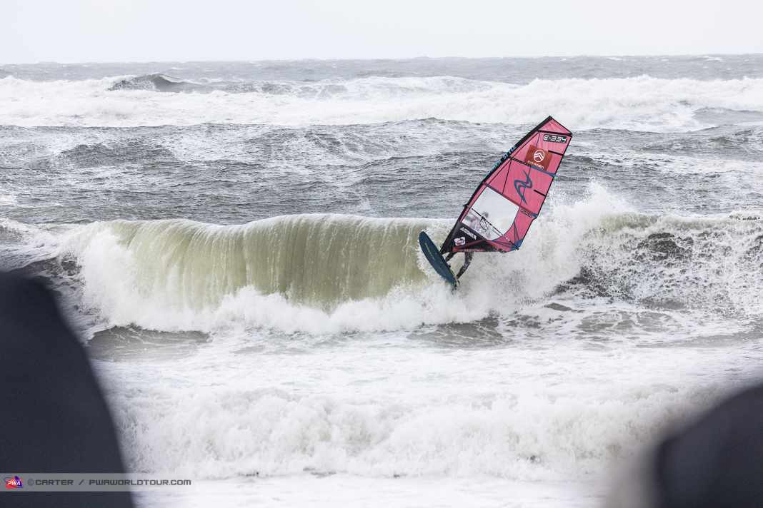 The best pictures from the wave final at the World Cup Sylt