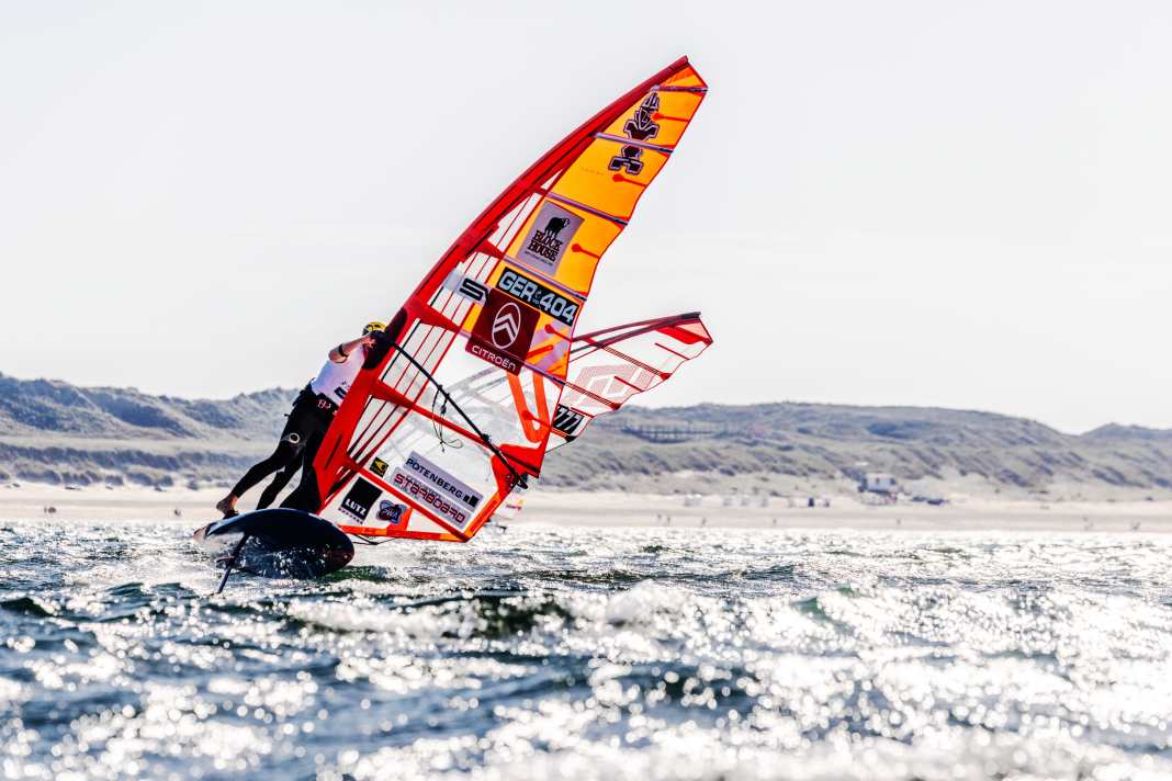 Fabian Wolf sorgte beim Worldcup auf Sylt für Furore: Der Kieler fuhr bis kurz vor Schluss um den Sieg mit