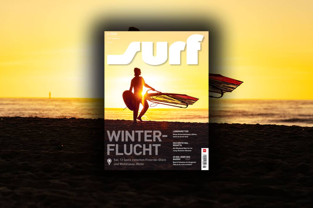 Wieder Weltmeister – die Zukunft für  	Lennart Neubauer sieht golden aus, nicht nur auf dem Titel von surf 6/2026. Fotografiert hat John Carter an einem traumhaften Spätsommertag auf Sylt