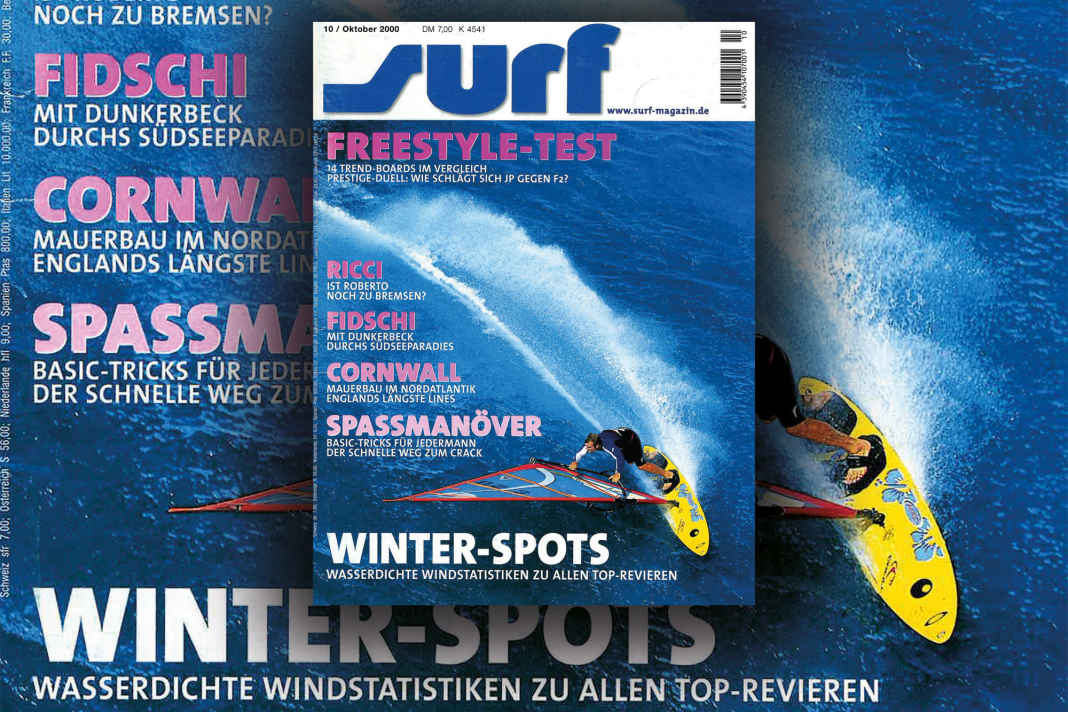 Kevin Pritchard zelebriert auf dem Titel von surf 10/2000 einen stylischen Bottom Turn, fotografiert von Jerome Houyvet