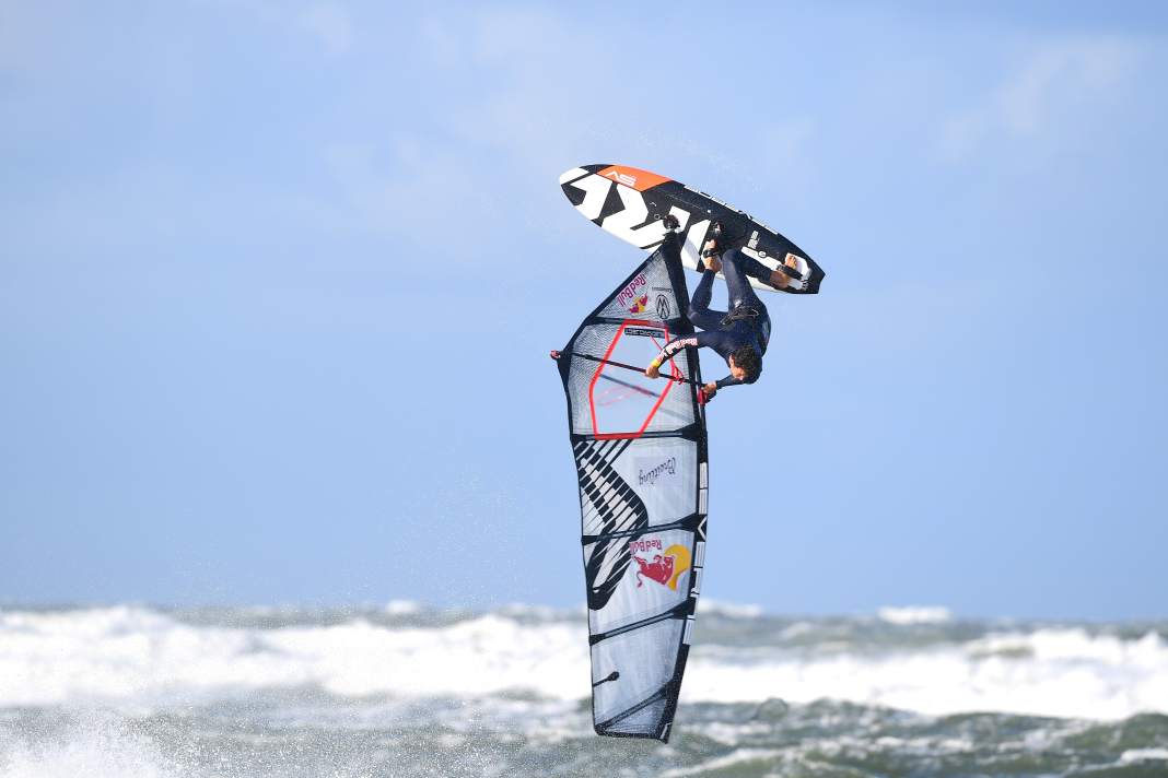 Philip Köster aims for victory at the World Cup on Sylt