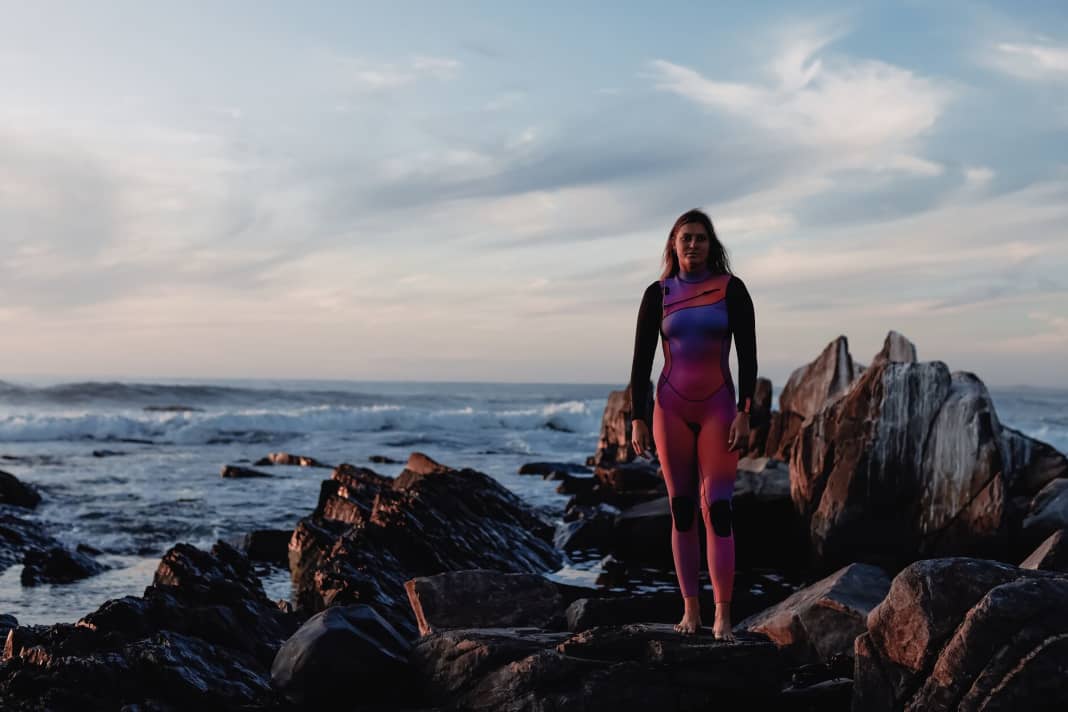 ION collection for women: Neoprene like candy floss