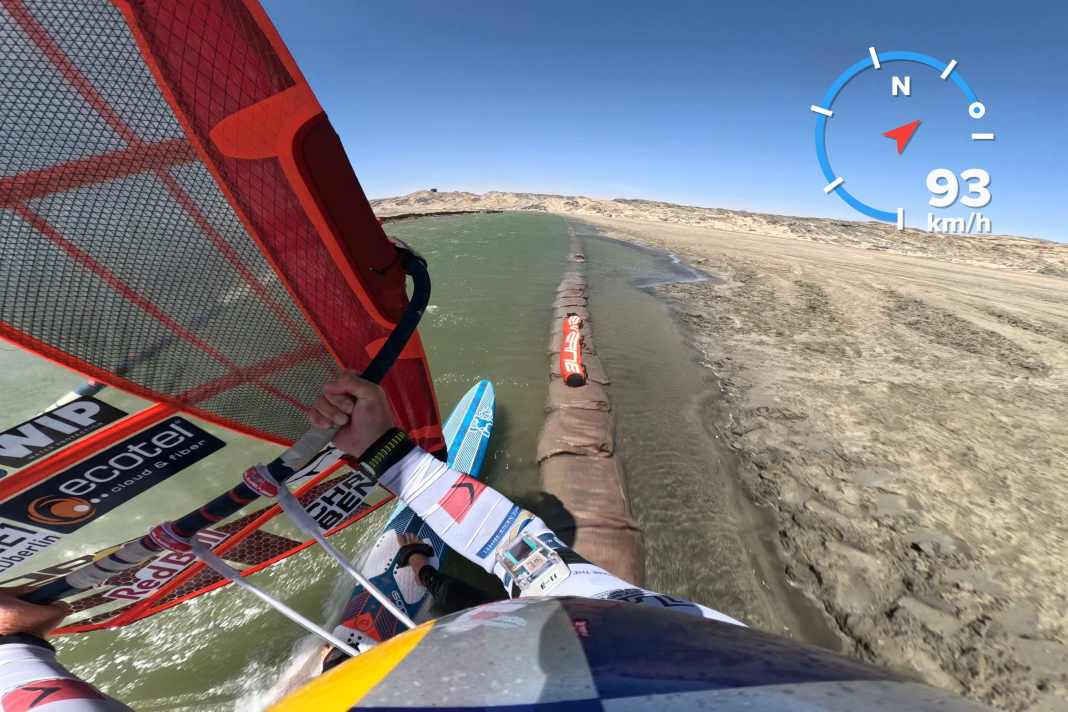 Almost 100 km/h and barely a hand's breadth of space to the shore - Björn Dunkerbeck's view on the Lüderitz speed channel