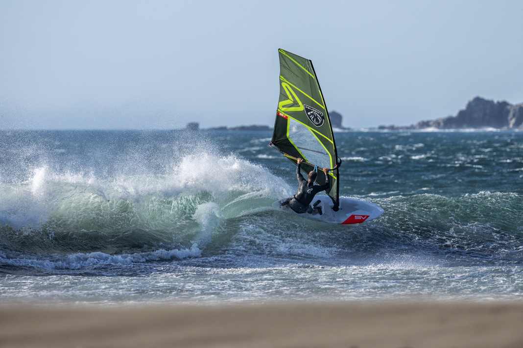 Die besten Bilder aus den Halbfinals und Finals der Masters beim Wave World Cup in Chile