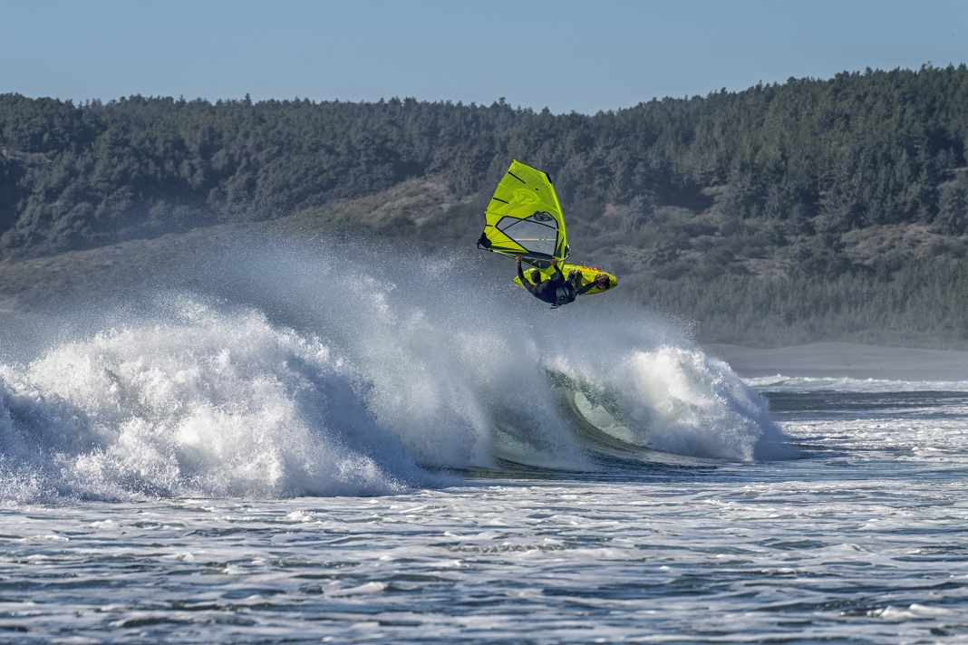 The best pictures from the final heats at the Wave World Cup in Chile