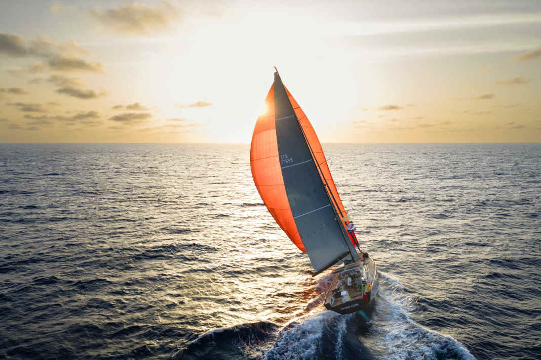 Taking part in an Atlantic rally: sailing independently and at your own pace, but with a strong network in the background.