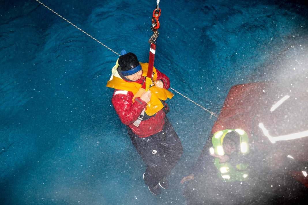 Evitare le emergenze marittime e agire correttamente in caso di emergenza: Questo è l'argomento di questo speciale sulla sicurezza