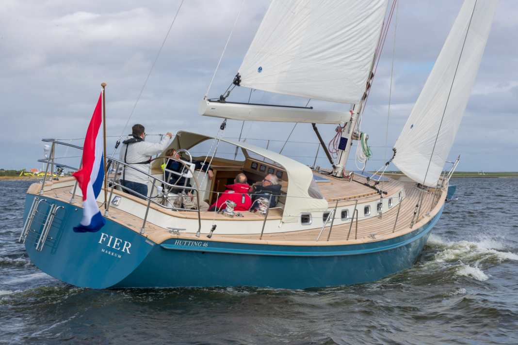 Das schmale Heck betont die klassischen Linien