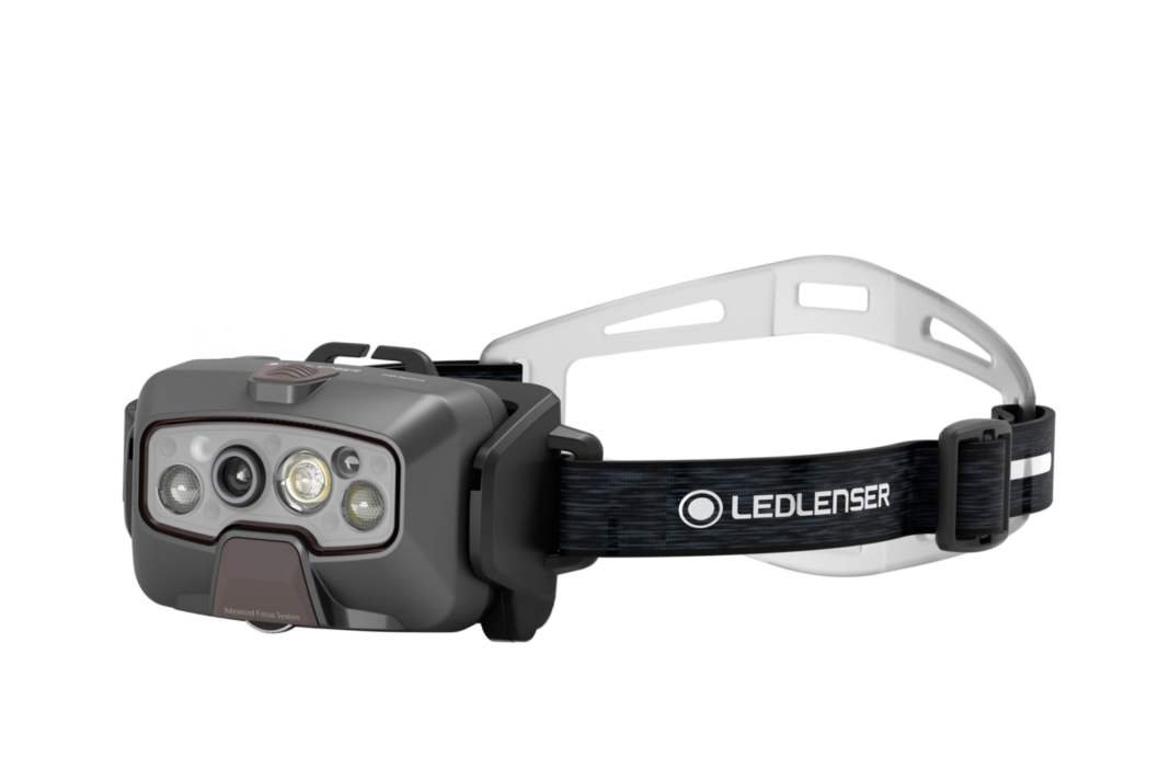 Nuova lampada frontale di Ledlenser