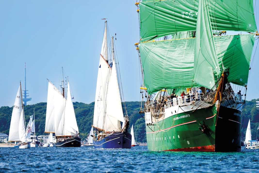 L'un des temps forts de la semaine : la parade des grands voiliers pour les amoureux de la mer et de la voile