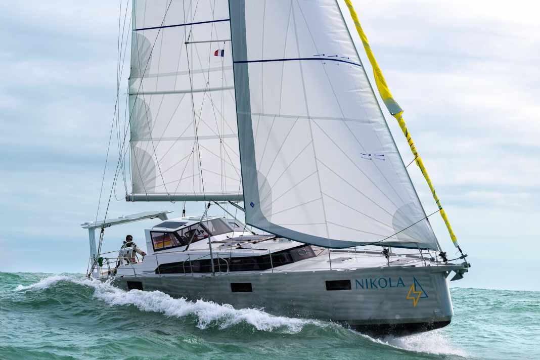 Un concentré de puissance en aluminium : l'élégance n'est pas au premier plan de la construction. La fonctionnalité sobre détermine l'aspect visuel