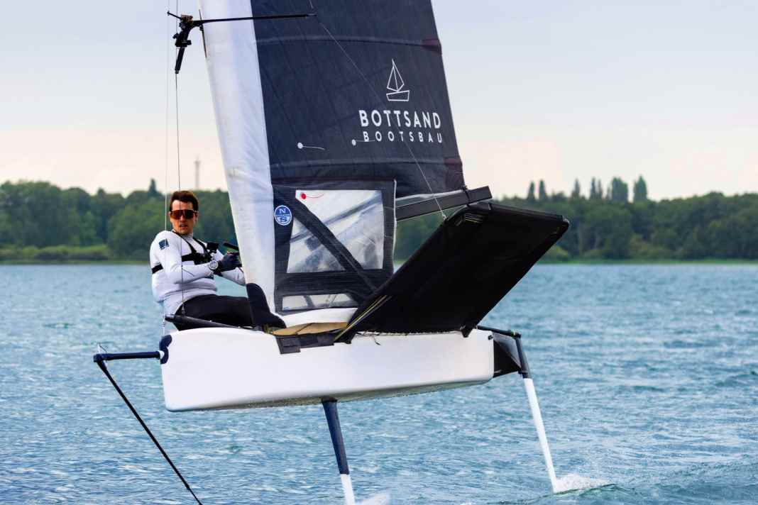 Arrow-fast passion: Mathis Menke on his third self-designed and built moth