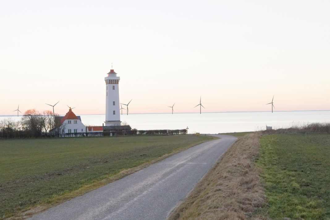 So könnte es bald von Land aussehen: Bis 2029 soll vor der Küste von Alsen im Kleinen Belt ein neuer Windpark entstehen.