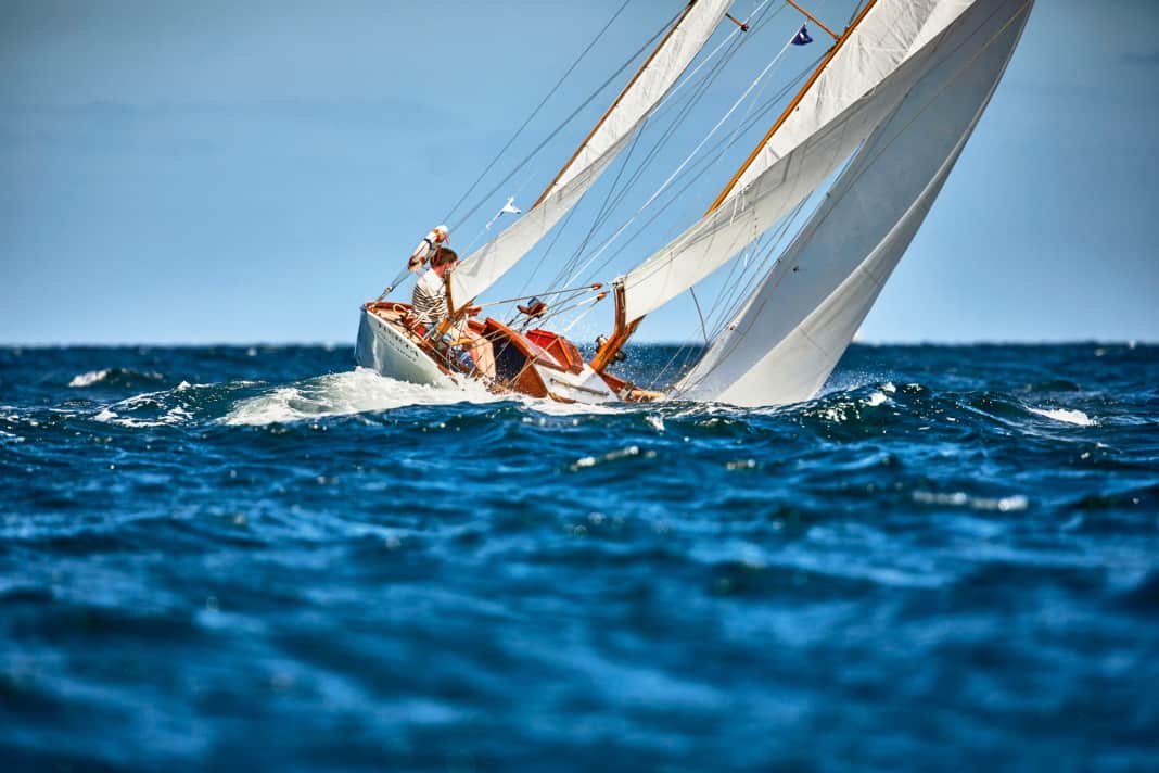 La mer est magique. Et celui qui s'engage avec elle devrait la comprendre.