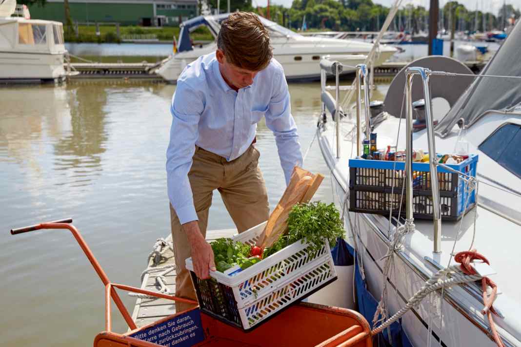 Especially when stowing food, there are a few precautions to take to prevent pests from finding their way on board.