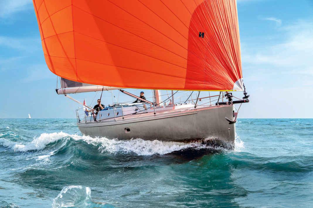 Con un sacco di tessuto sull'attrezzatura in carbonio, il cruiser in alluminio è decisamente veloce.