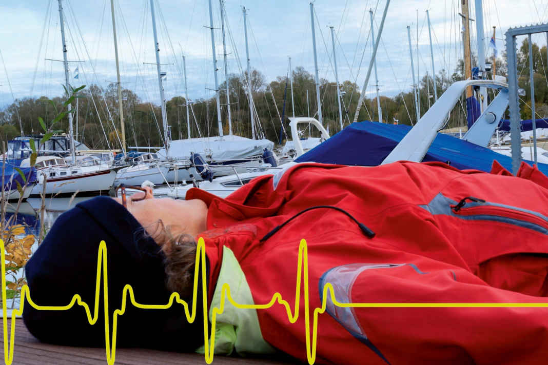 Eine Bewusstlosigkeit kommt  plötzlich und unerwartet. Gut, wenn dann schnelle Hilfe zur Stelle ist.