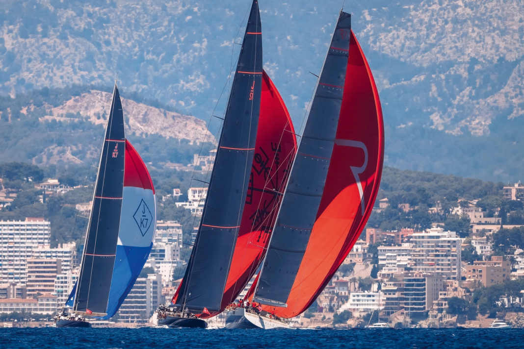 Anniversaire au large de Majorque : du 24 au 27 juin 2026, des super-voileurs de tous bords se mesureront lors de la 30e édition de la Superyacht Cup Palma.