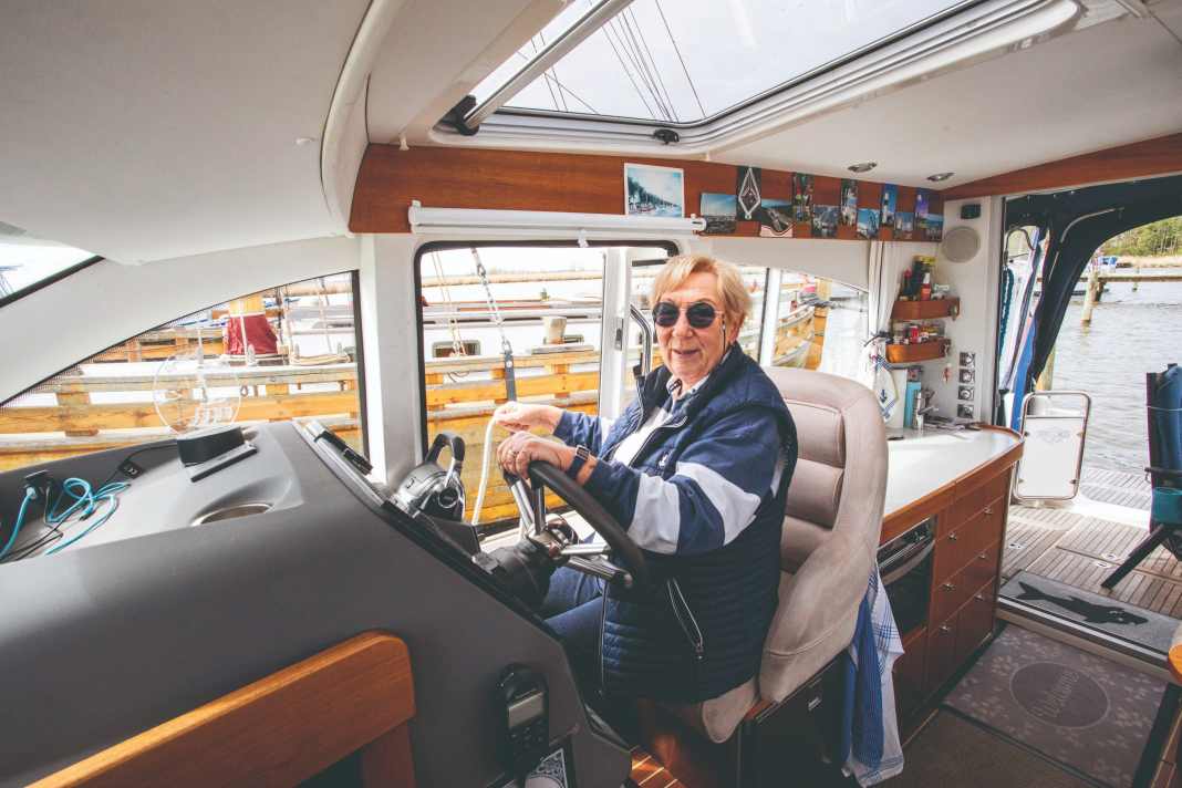 Da sola sul Mar Baltico: Renate Weineck sulla sua Nimbus 335