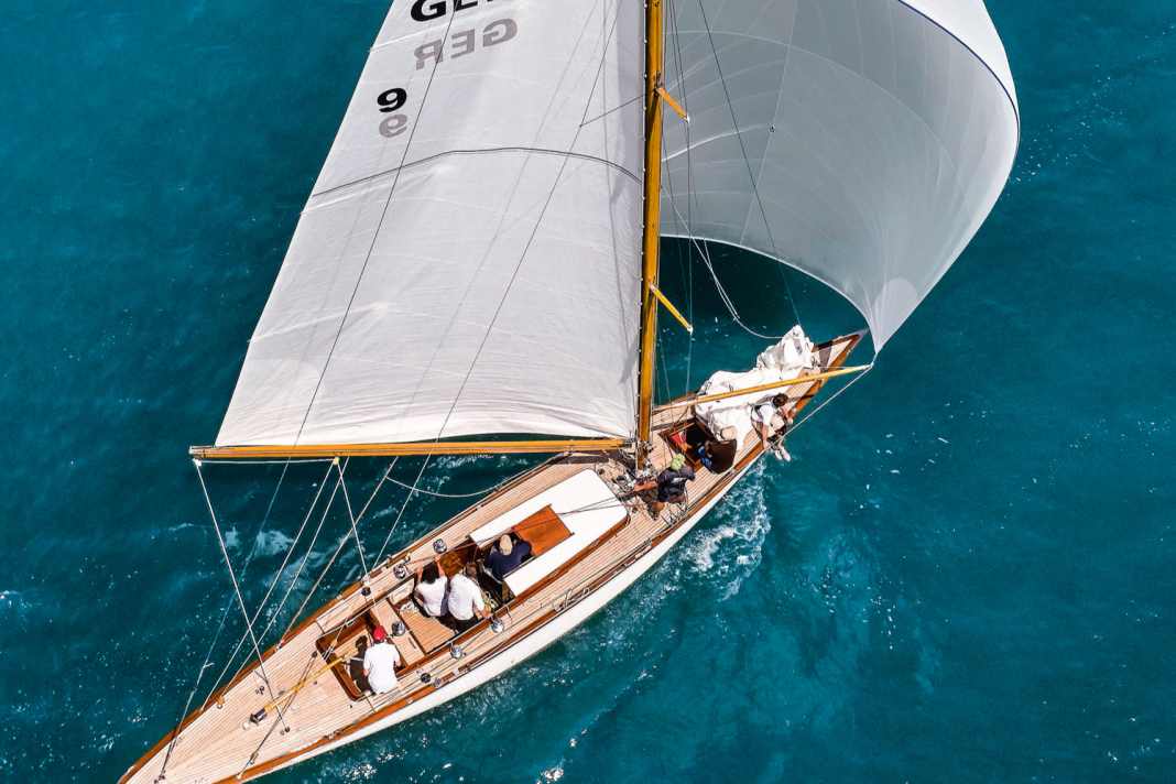 À l'époque où les bateaux étaient encore étroits, pointus à l'avant et d'une grande finesse : le « Germania III » a été construit en 1935.
