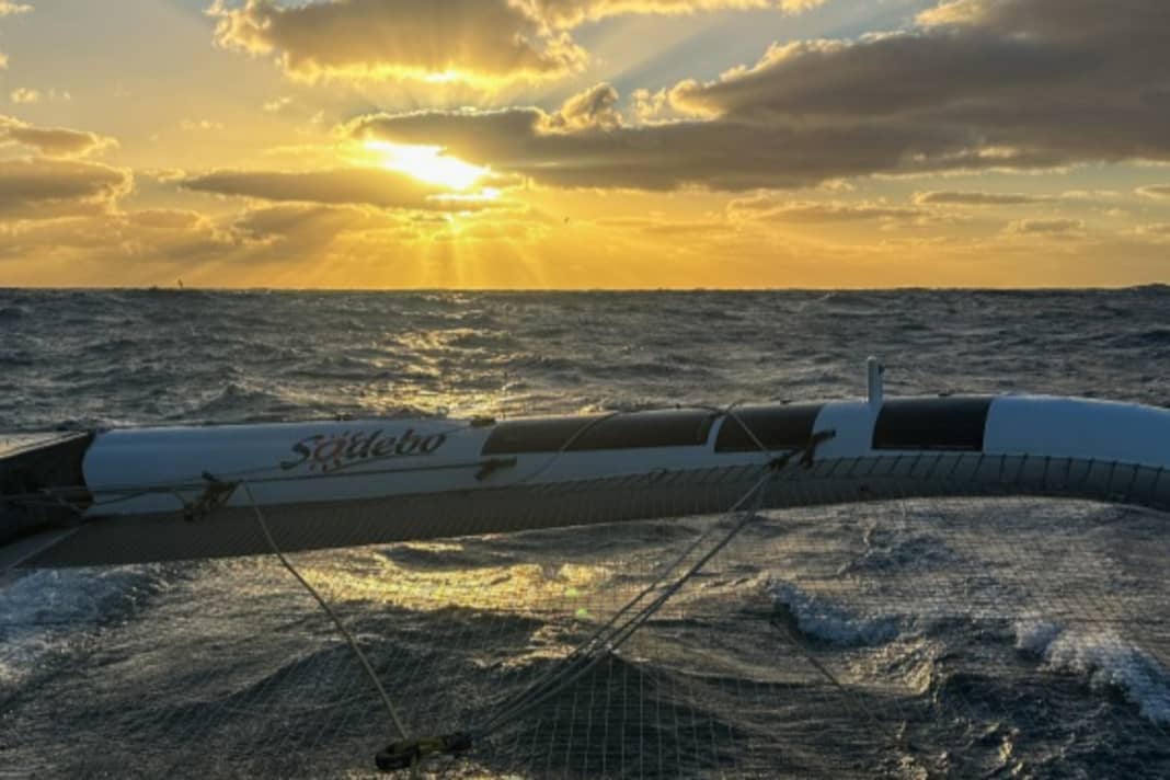 Il "Sodebo Ultim 3" di Thomas Coville nella "cavalcata d'oro" attraverso l'Oceano Indiano