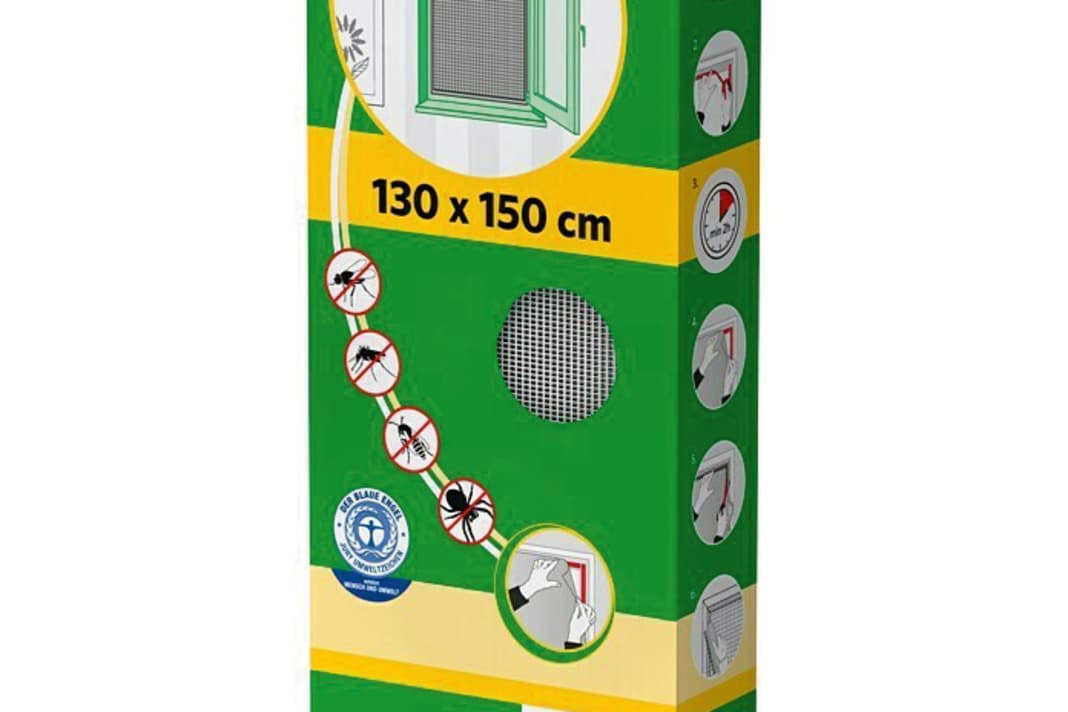 Stick on: Simple, quick and inexpensive retrofitting - insect screen material and self-adhesive Velcro strips ...