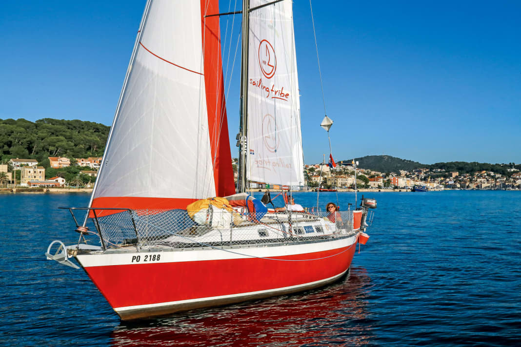 Das italienische Design ist eine CAT 34, von der Enthusiasten nur eine Handvoll Boote bauten
