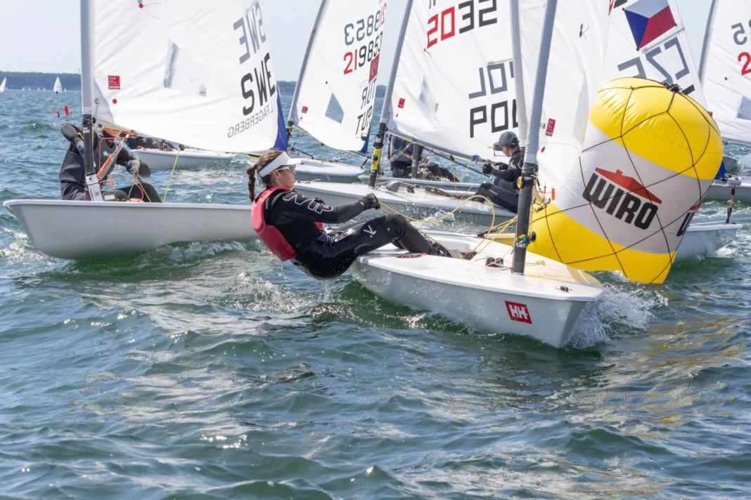 Le dernier jour de l'Euro-Cup, les conditions étaient ensoleillées pour les classes Ilca 2024 au large de Warnemünde.