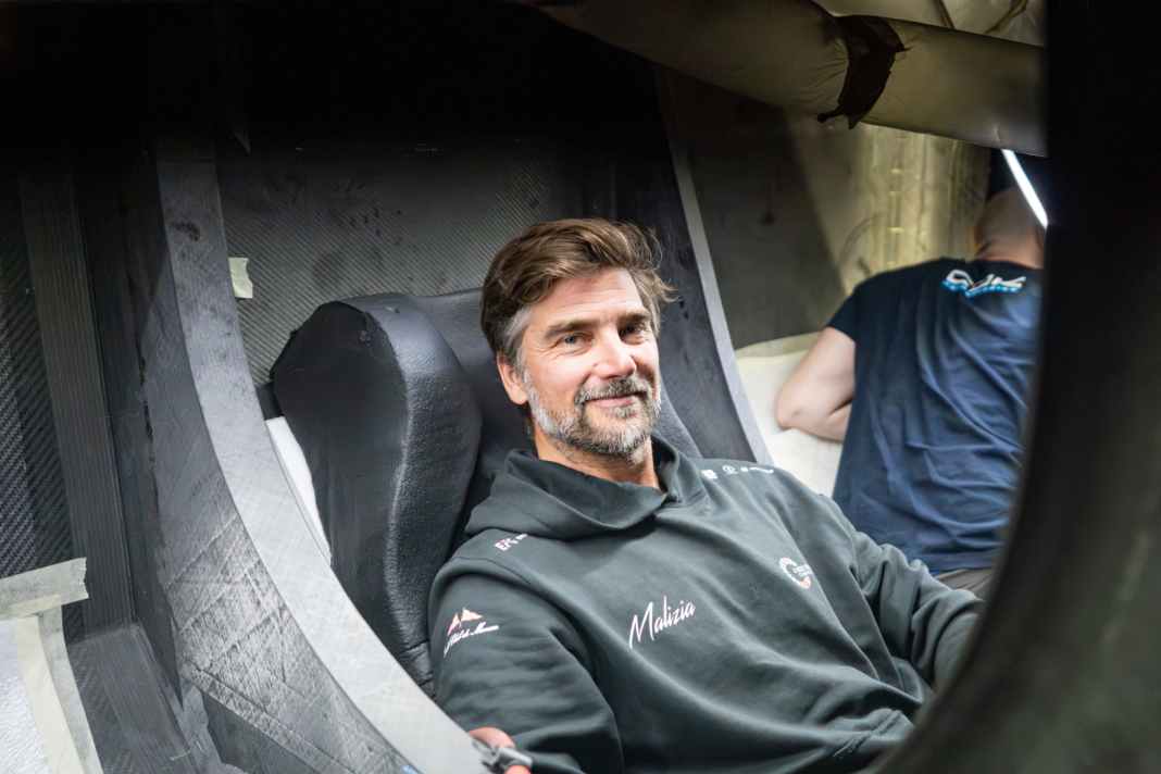 Hier hatte Boris Herrmann im Juni an Bord seiner Neuen schon einmal Platz genommen.