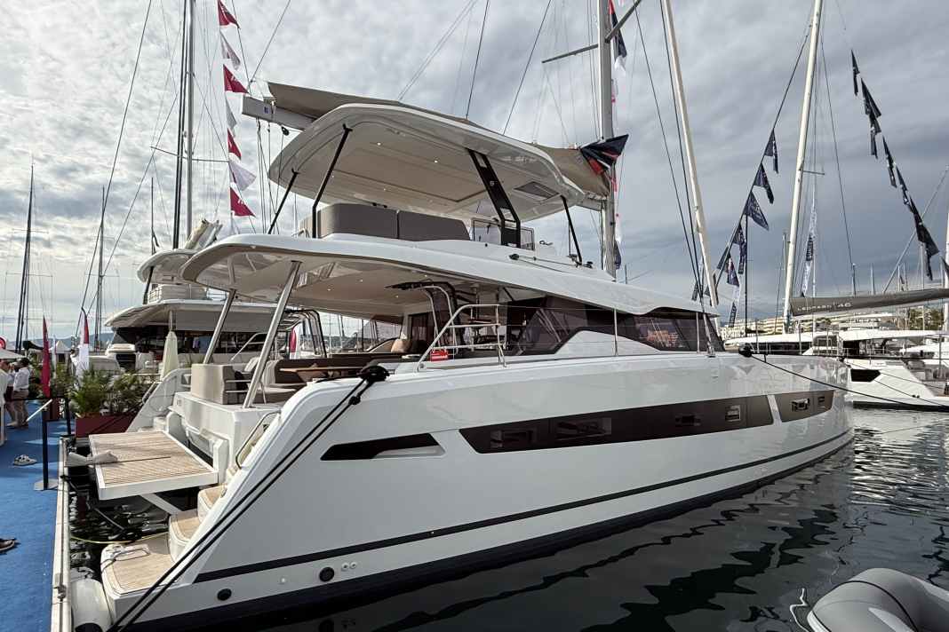 The FP 55 bridges the gap between the FP 51 and the FP 59, which is already part of the yacht range. The new 17-metre model has been designed for blue-water cruising and clients with high standards of comfort.