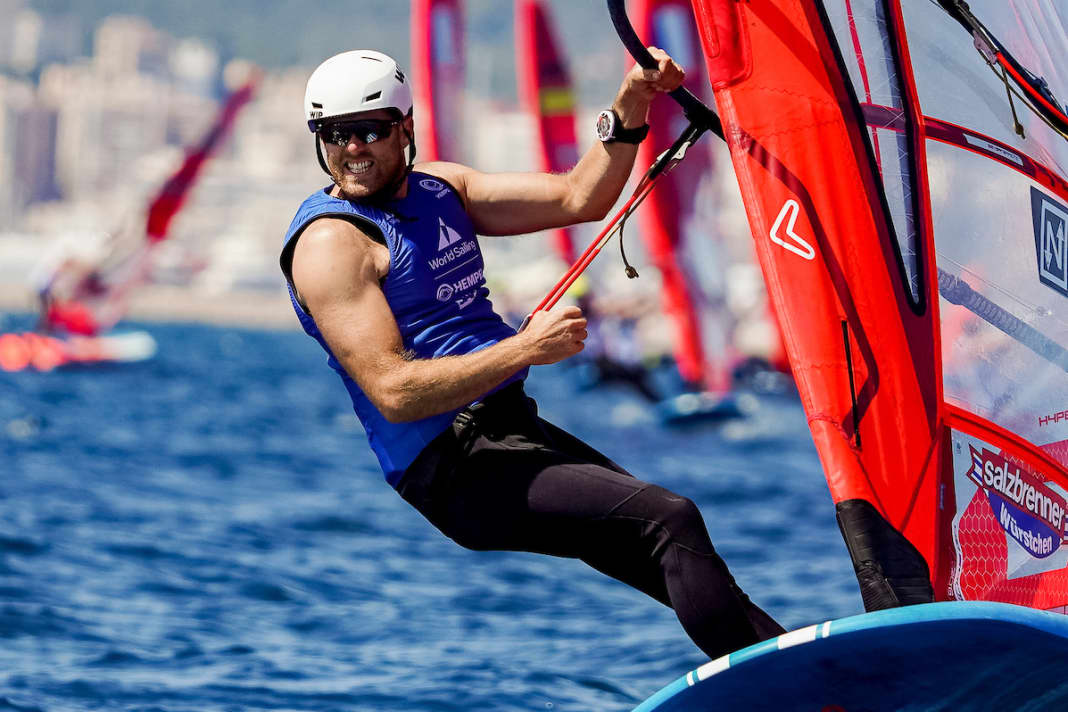 iQFoil world champion Sebastian Kördel led the Balearic classic after four days of racing