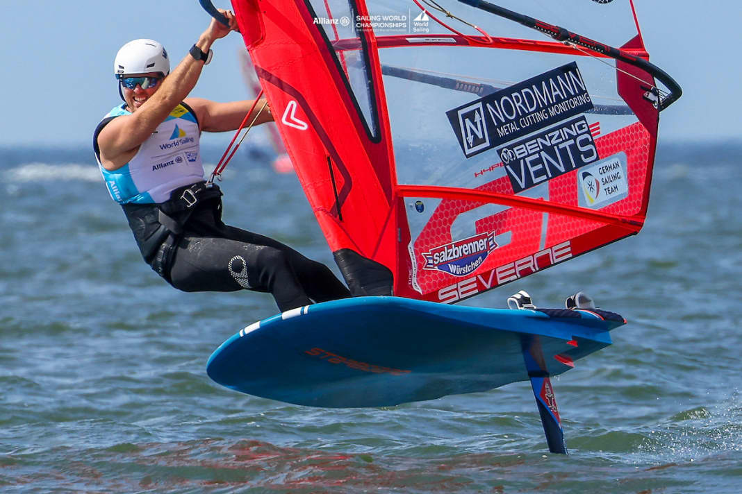 Il campione in carica Sebastian Kördel è già stato designato per le semifinali dell'iQFoil.