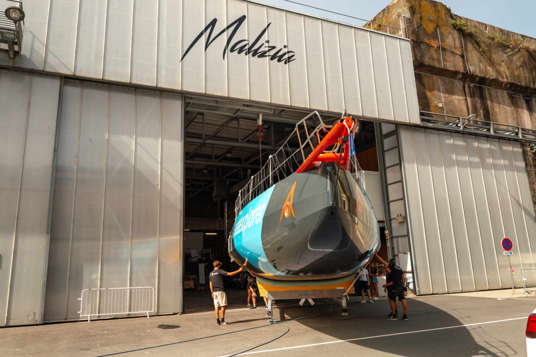 Boris Herrmann und Team Malizia haben am 4. September ihre “Malizia – Seaexplorer” nach dem Sommer-Refit wieder zu Wasser gelassen. In acht Wochen geht es beim Transat Jacques Vabre an den Start