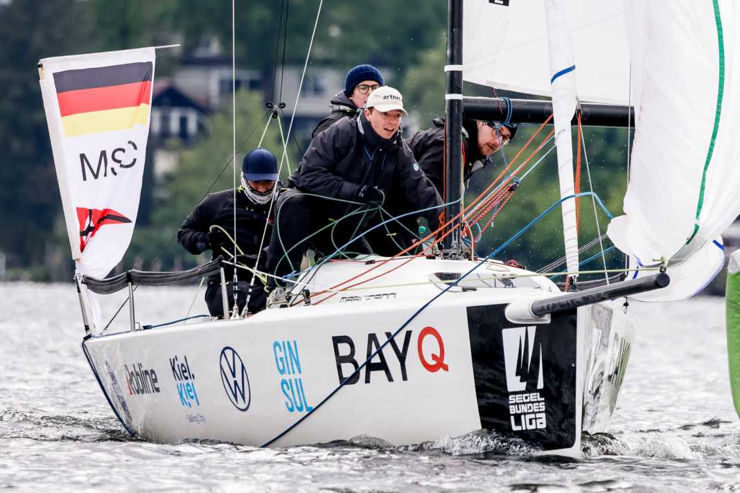 L'équipage du MSC a remporté le coup d'envoi de la Bundesliga sur le Wannsee