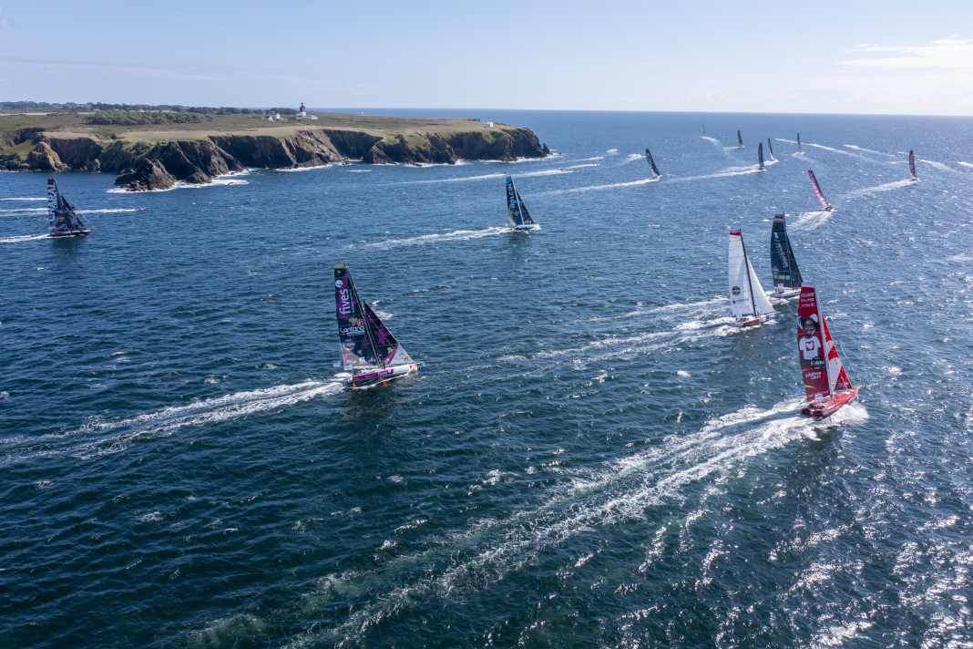 Le départ de la course de 48 heures au Défi Azimut