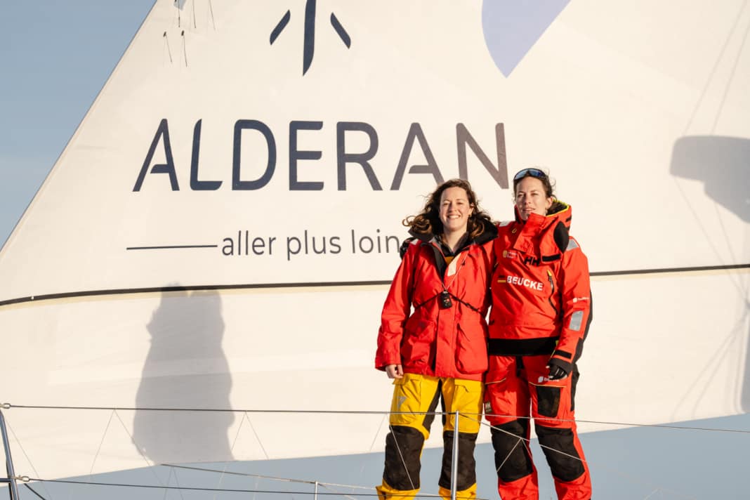 Susann Beucke et la fondatrice du projet Sasha Lanièce sur leur Class40.